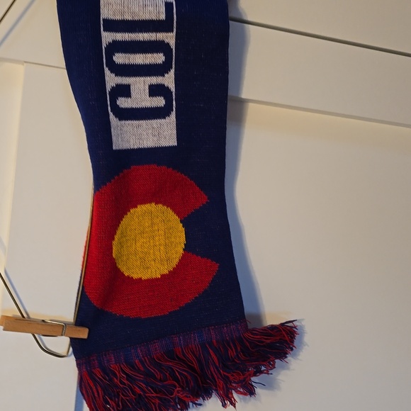 NWOT Colorado scarf neck warmer - Picture 2 of 6